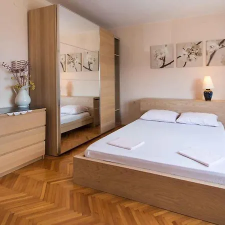 In - Insel Krk 13616 Apartament Vrbnik (Primorje-Gorski Kotar)